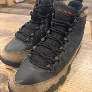 Air Jordan 9 Retro Olive